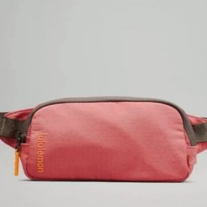 NWT Lululemon Mini Belt Bag